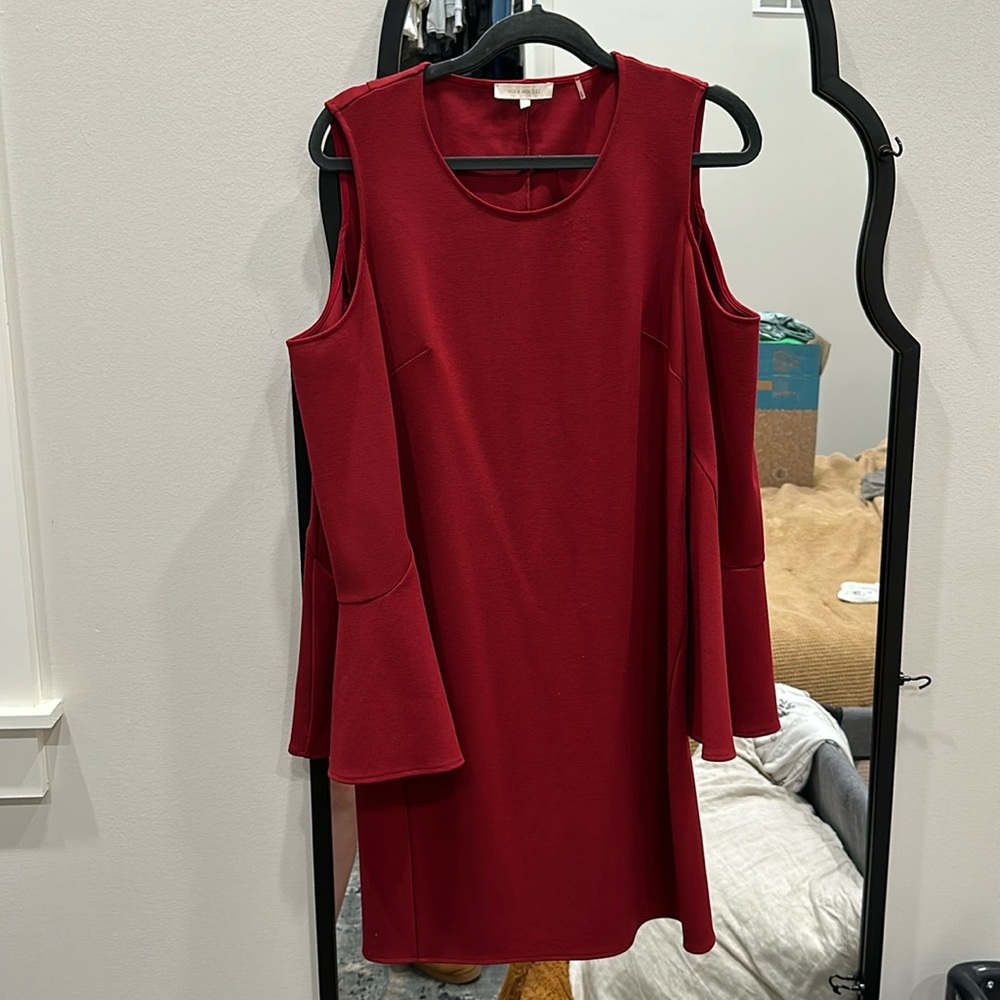 Red Dress - Picture 2 of 5